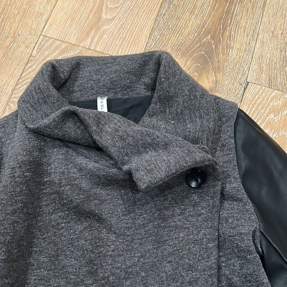 Fabletics Milano Jacket - Picture 5 of 12